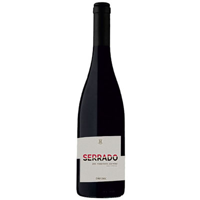 Carton 6 bouteilles de vin rouge Serrado Colheita